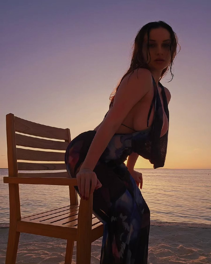 Sexy girl Miranda Faith nude in Keretaro