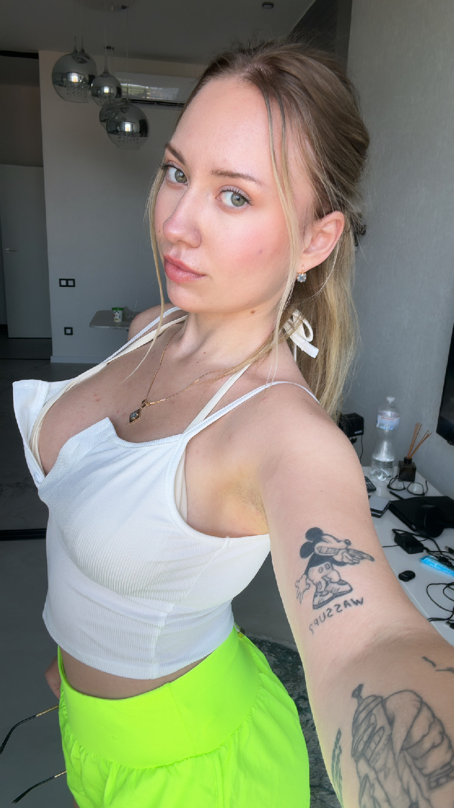 KateV in her underwear in Keretaro