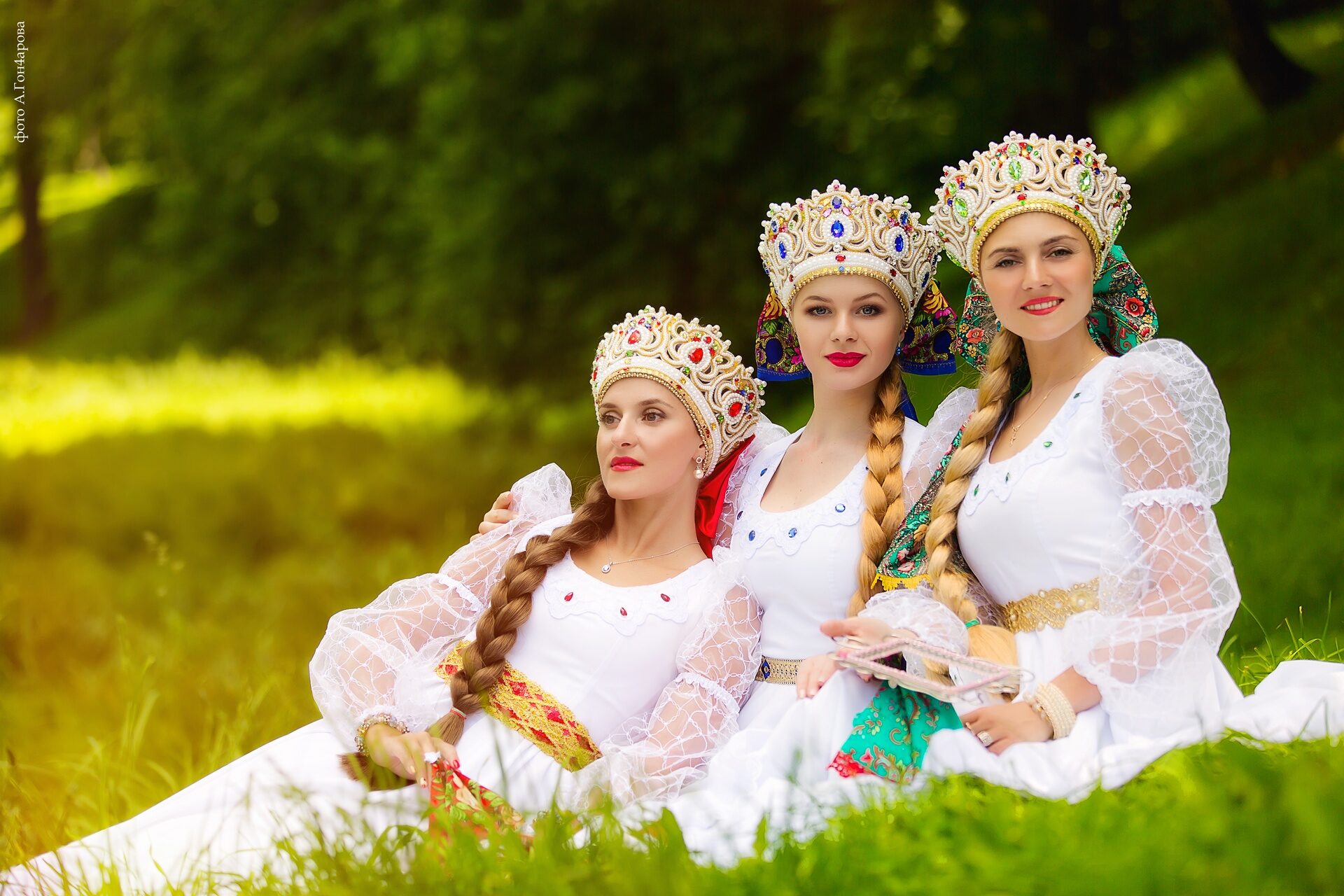 Slavic women in Keretaro